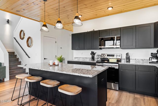 519 New Venture Way, Sevierville, TN 37876