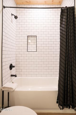 519 New Venture Way, Sevierville, TN 37876