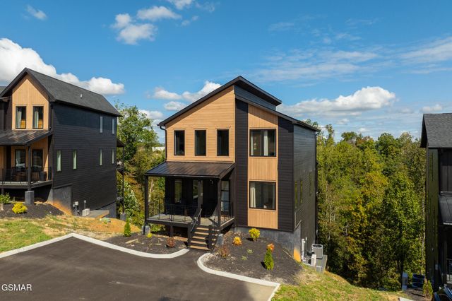 519 New Venture Way, Sevierville, TN 37876