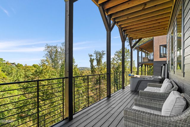 519 New Venture Way, Sevierville, TN 37876