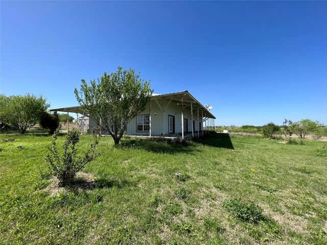 333 County Road 497, Taylor, TX 76574
