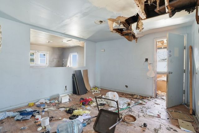 122 W 150th Street, Harvey, IL 60426