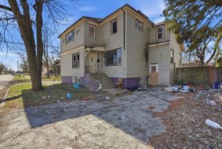 122 W 150th Street, Harvey, IL 60426