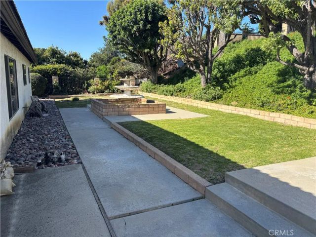 1319 Paseo Encinas, San Dimas, CA 91773