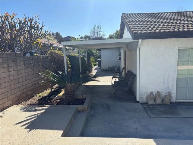 1319 Paseo Encinas, San Dimas, CA 91773