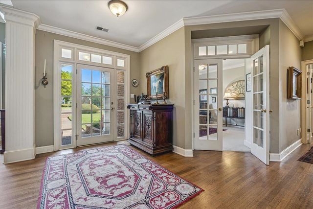 3350 WINNERS CIR, Germantown, TN 38138