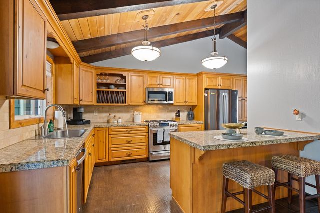 5545 Happy Pines, Foresthill, CA 95631