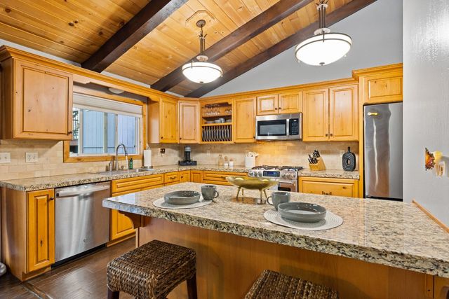 5545 Happy Pines, Foresthill, CA 95631