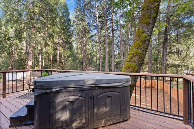 5545 Happy Pines, Foresthill, CA 95631