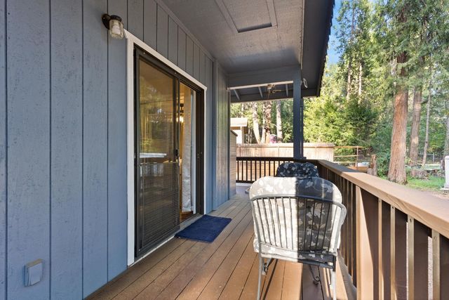 5545 Happy Pines, Foresthill, CA 95631