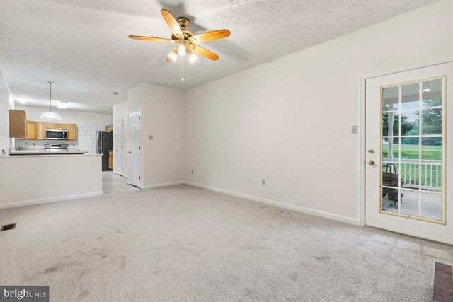 6905 HAWKINS GATE RD, La Plata, MD 20646