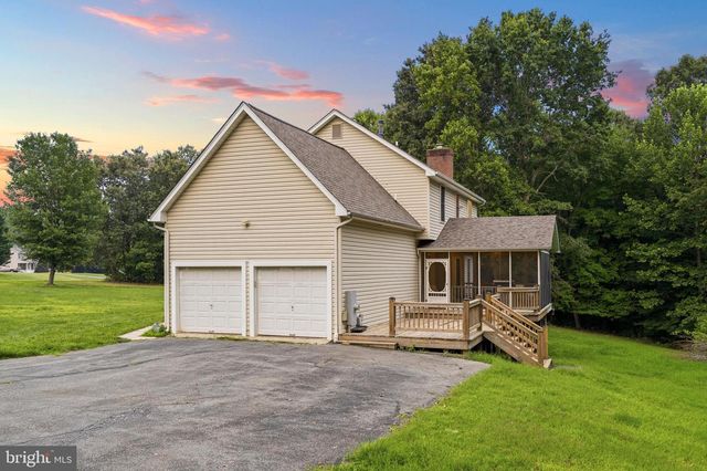 6905 HAWKINS GATE RD, La Plata, MD 20646