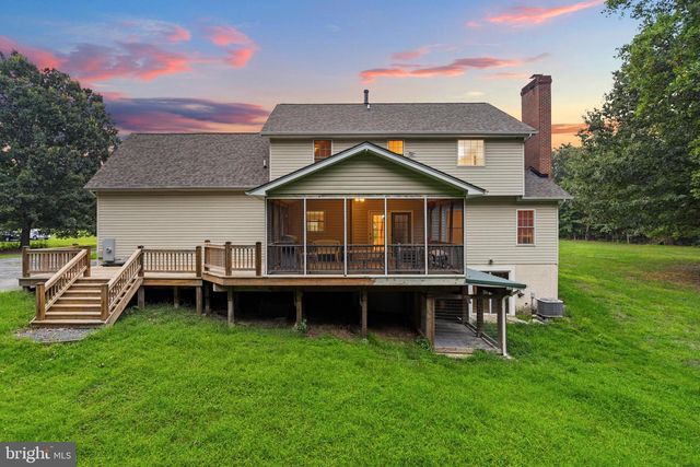 6905 HAWKINS GATE RD, La Plata, MD 20646