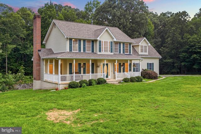 6905 HAWKINS GATE RD, La Plata, MD 20646