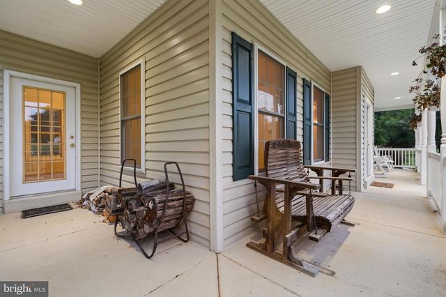 6905 HAWKINS GATE RD, La Plata, MD 20646