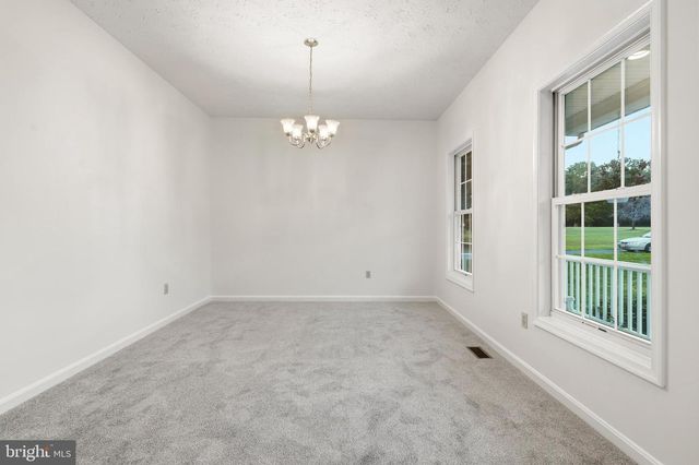 6905 HAWKINS GATE RD, La Plata, MD 20646