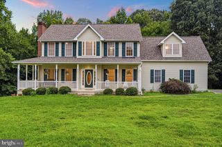 6905 HAWKINS GATE RD, La Plata, MD 20646