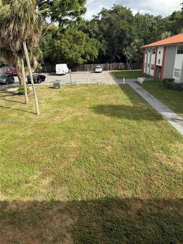 1200 SW 50th Avenue 208-3, North Lauderdale, FL 33068