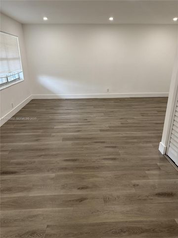 1200 SW 50th Avenue 208-3, North Lauderdale, FL 33068