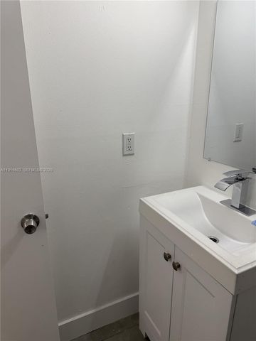 1200 SW 50th Avenue 208-3, North Lauderdale, FL 33068