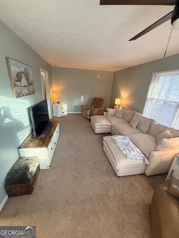 8 Horace Carter Road, Lagrange, GA 30240