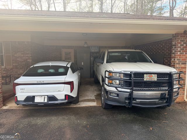 8 Horace Carter Road, Lagrange, GA 30240