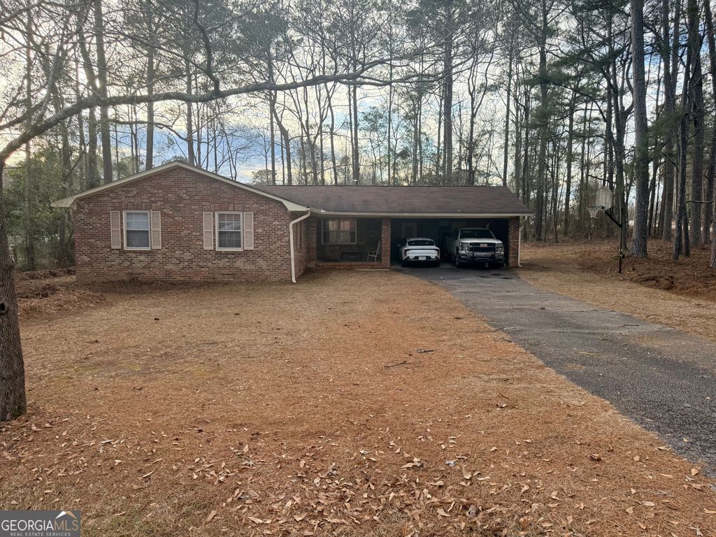 8 Horace Carter Road, Lagrange, GA 30240