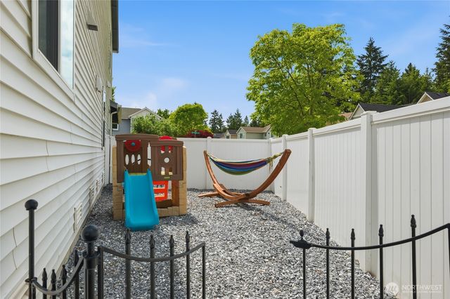 3488 McDaniel St, Dupont, WA 98327