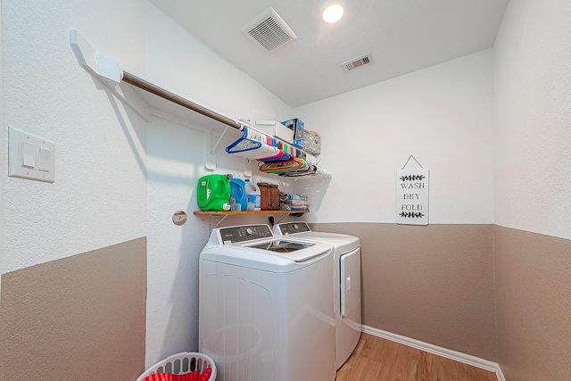 768 Delaney Cove Court, La Marque, TX 77568