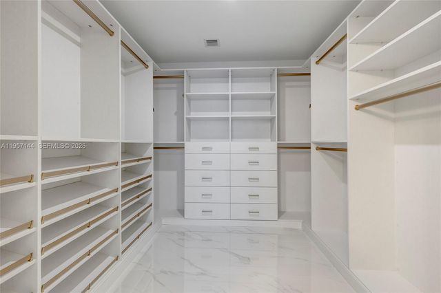 700 NE 24th Street 5601, Miami, FL 33137