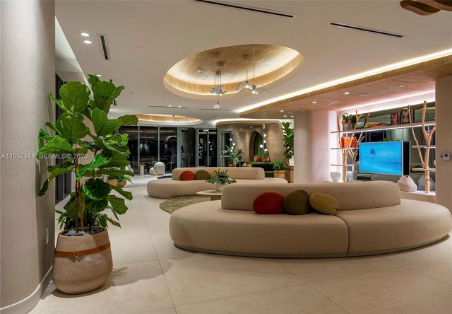 700 NE 24th Street 5601, Miami, FL 33137