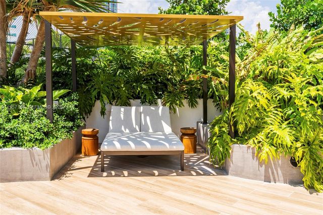 700 NE 24th Street 5601, Miami, FL 33137