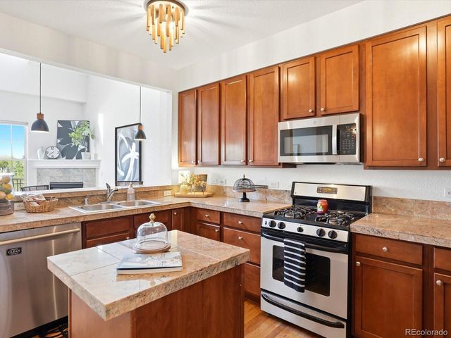 1699 N Downing Street 408, Denver, CO 80218