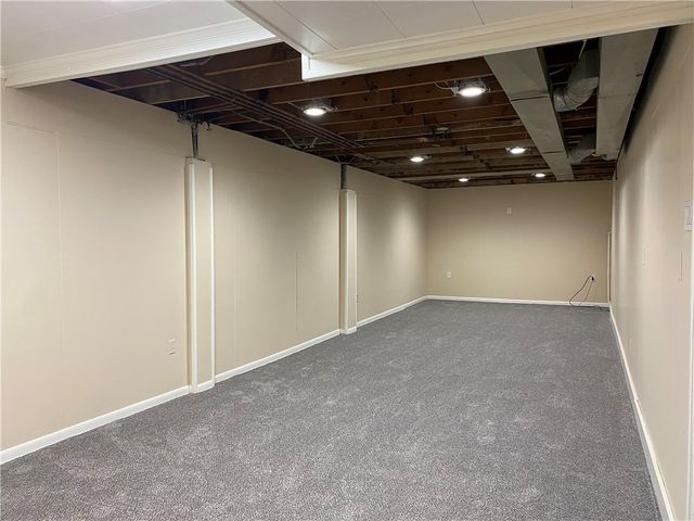 320 Charles Ave., New Kensington, PA 15068