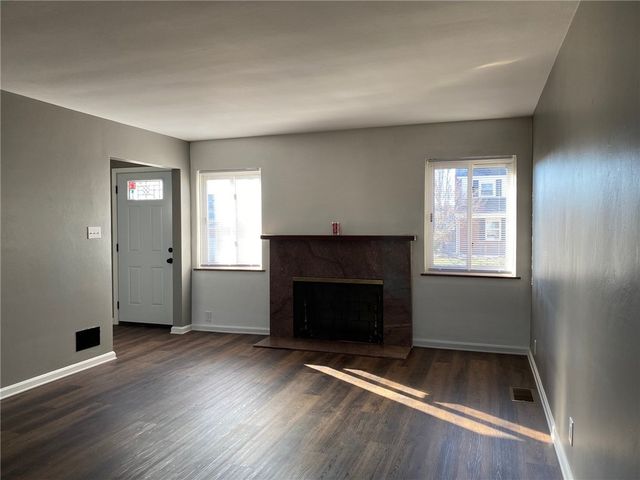 320 Charles Ave., New Kensington, PA 15068