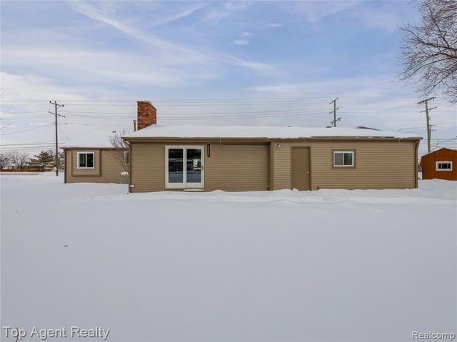 20580 21 Mile Road, Macomb, MI 48044