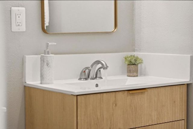 222 Corte San Pablo, Fremont, CA 94539