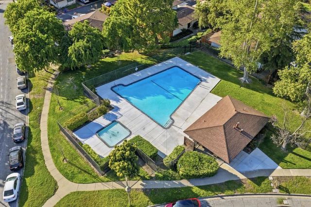 222 Corte San Pablo, Fremont, CA 94539