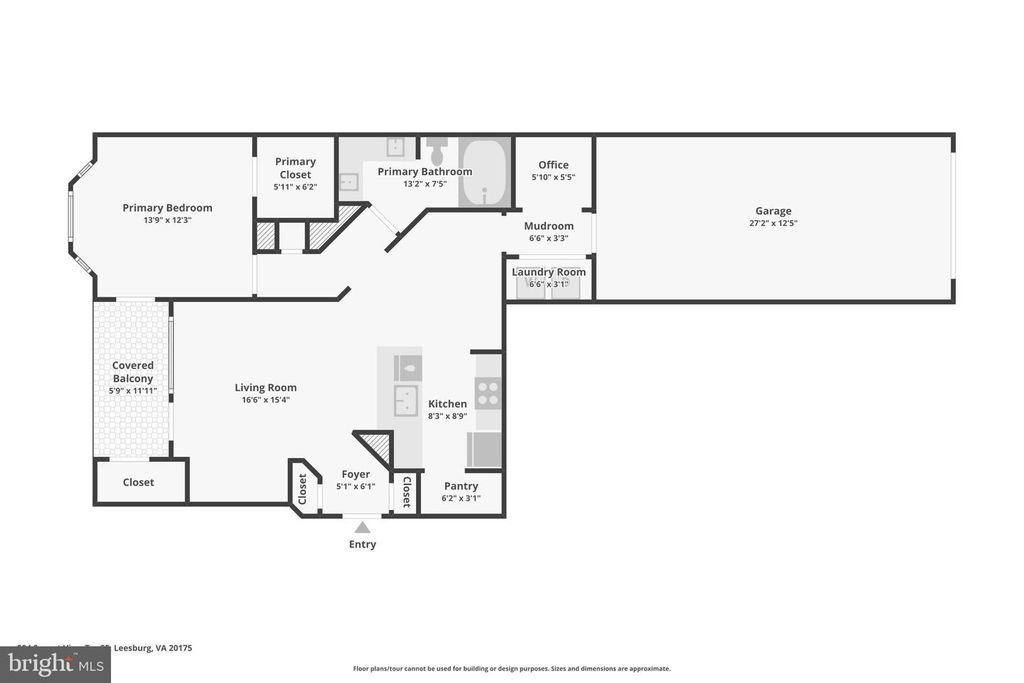 Image 26 of property listing at 504 SUNSET VIEW TER SE #104, Leesburg, VA 20175