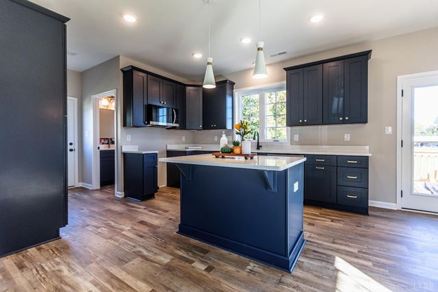 413 North Avenue, Appomattox, VA 24522