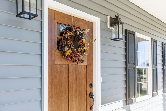 413 North Avenue, Appomattox, VA 24522