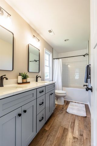 413 North Avenue, Appomattox, VA 24522