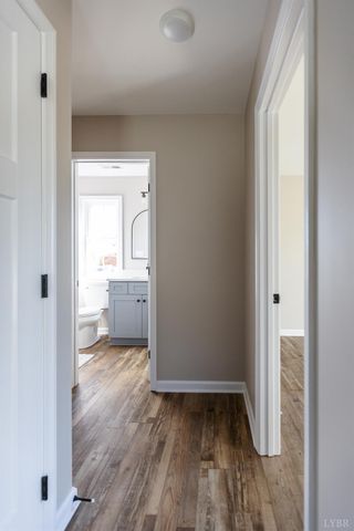 413 North Avenue, Appomattox, VA 24522