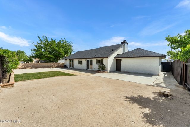 37863 17th Street, Palmdale, CA 93550