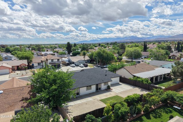 37863 17th Street, Palmdale, CA 93550
