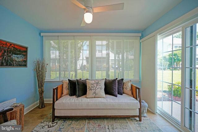 8 CAROLINE LN, Rehoboth Beach, DE 19971