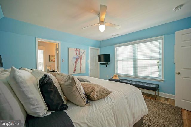 8 CAROLINE LN, Rehoboth Beach, DE 19971