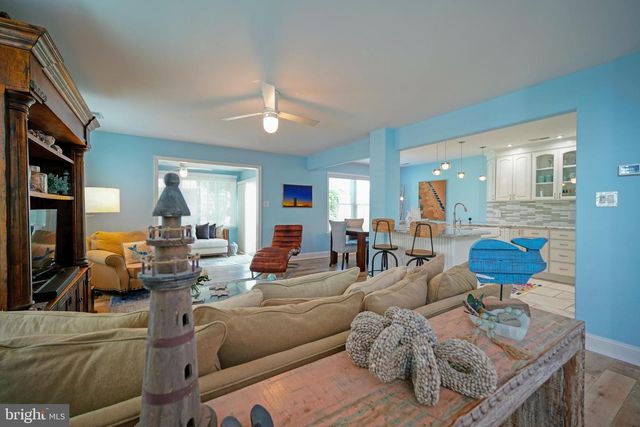8 CAROLINE LN, Rehoboth Beach, DE 19971
