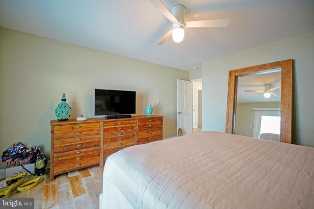 8 CAROLINE LN, Rehoboth Beach, DE 19971