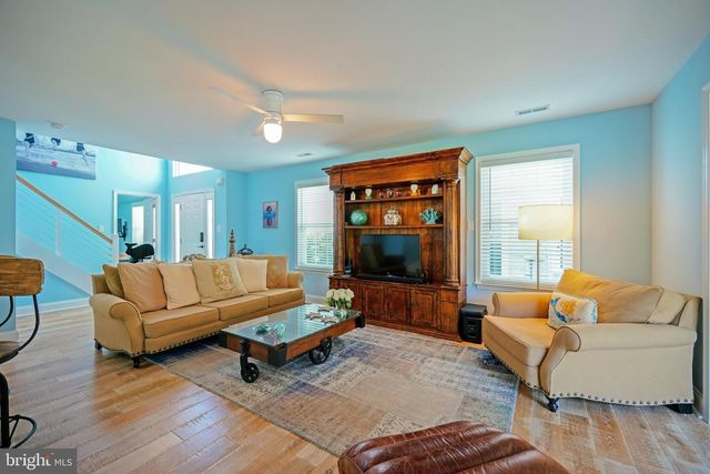 8 CAROLINE LN, Rehoboth Beach, DE 19971